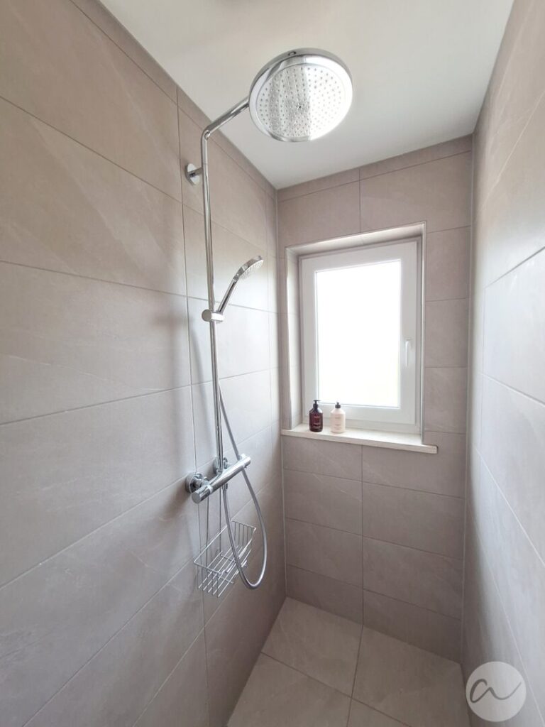Bad - Regendusche