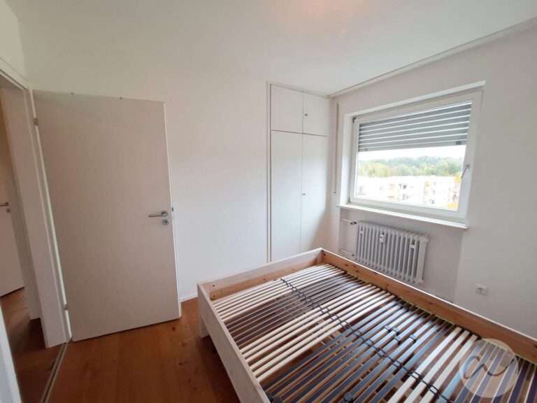 Kinderzimmer / Büro